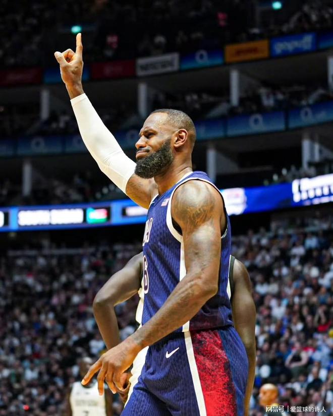 九游官网-詹姆斯遭遇十二持续失利，加拿大队教练压力巨大！比赛高潮迭起的简单介绍