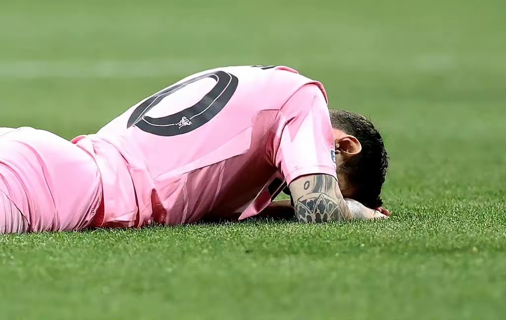 九游游戏平台-包含窗口期巴塞罗那备战法国杯；伤情更新细节曝光；赛场秩序良好；纪律约束更严格的词条